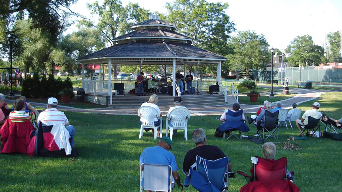Concerts in the Park Series in Mundelein